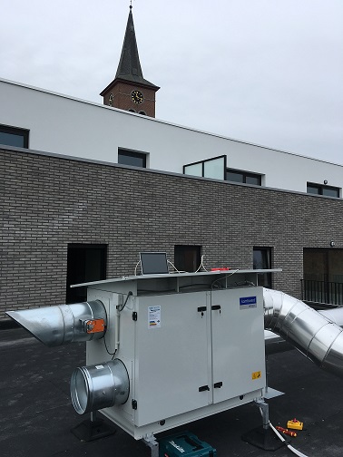 Luchtgroep Komfovent  Verso Pro R op dak van woonzorgcentra Krekelberg in Balegem